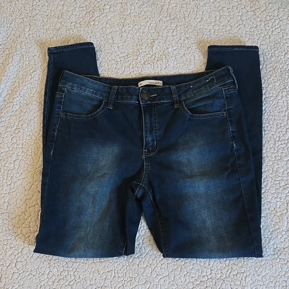 Low Rise Jegging - Picture 2 of 11